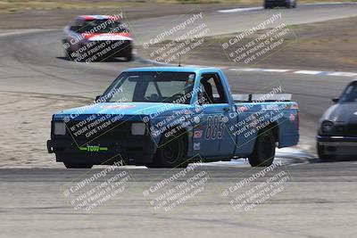 media/Sep-27-2025-24 Hours of Lemons (Sat) [[04fd3ac4ac]]/1pm (Off Ramp)/